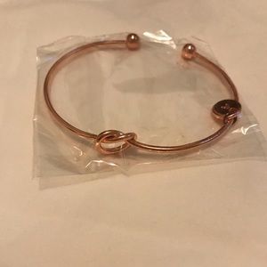 Knot Rose Gold Bracelet